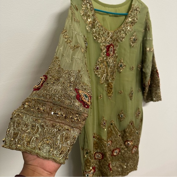 Lime Green and Red Three-Piece Salwar Kameez Heavy Stonework Outfit Size Large - Picture 6 of 12